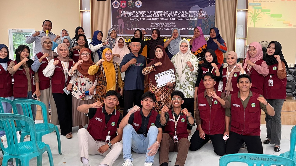 Dorong Produktivitas Masyarakat, Mahasiswa KKN Tematik Berikan Pelatihan untuk Para Istri Petani