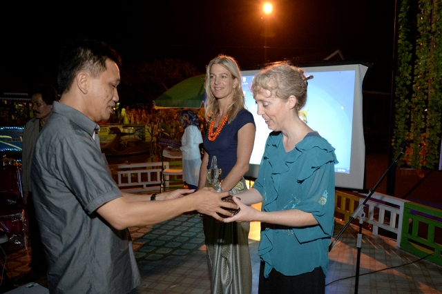 Intensive English Course, Resmi Ditutup