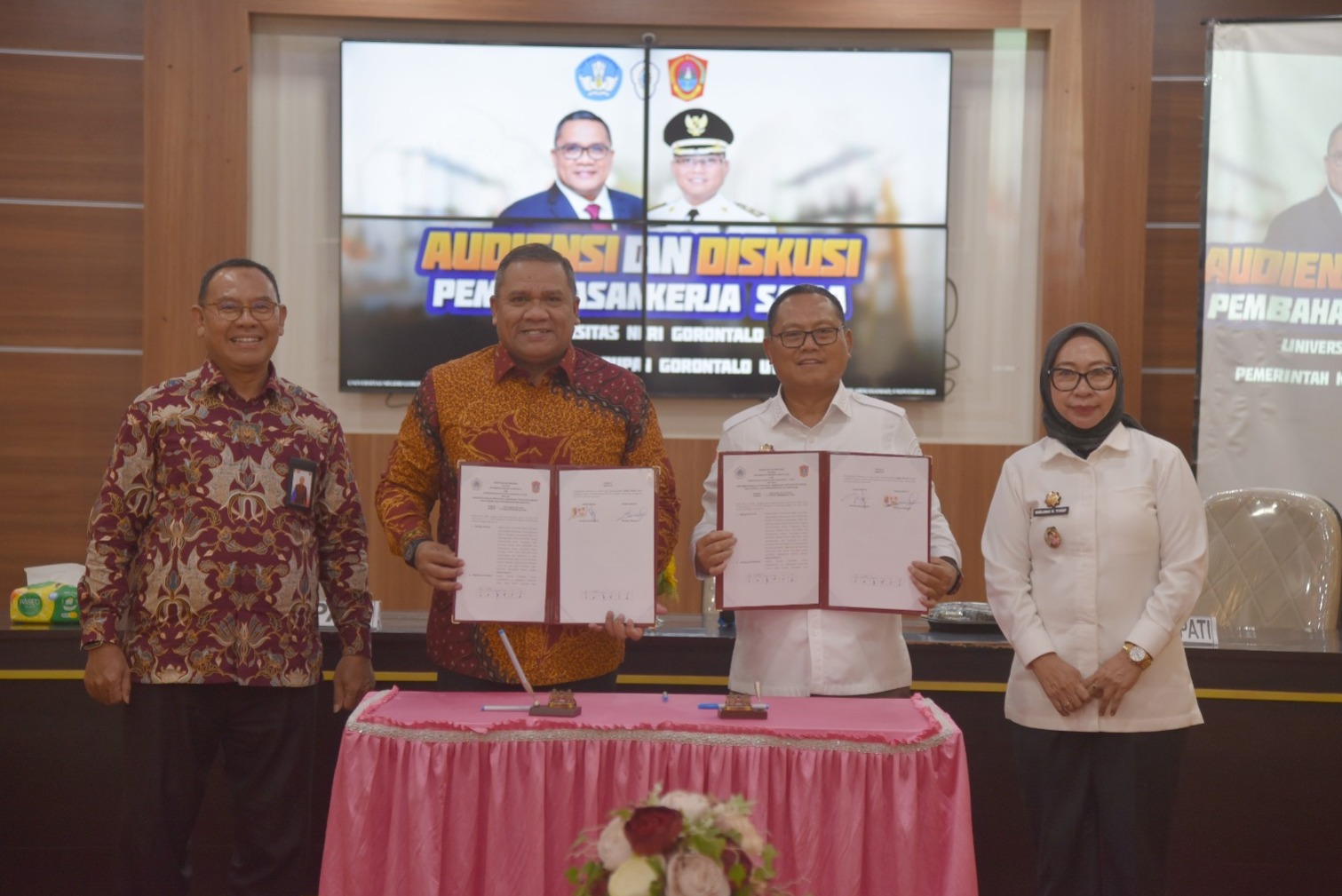 Wujudkan Kolaborasi Berkelanjutan, Rektor dan Bupati Kab. Gorontalo Utara Tandatangani Kerja Sama Strategis