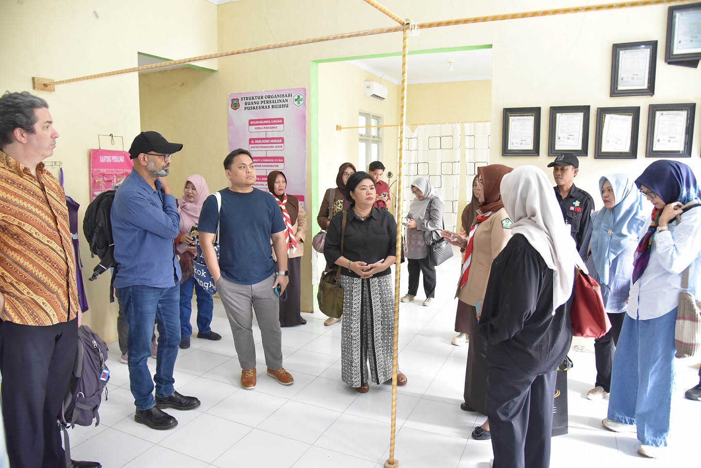 Tim PAIR dan Peneliti UNG Kunjungi Lokasi Riset Kolaborasi di Desa Biluhu