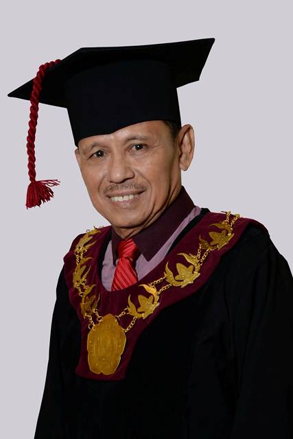 Prof. Dr. Arifin Tahir, M.Si, Mantan Supir yang Sukses Menjadi Profesor