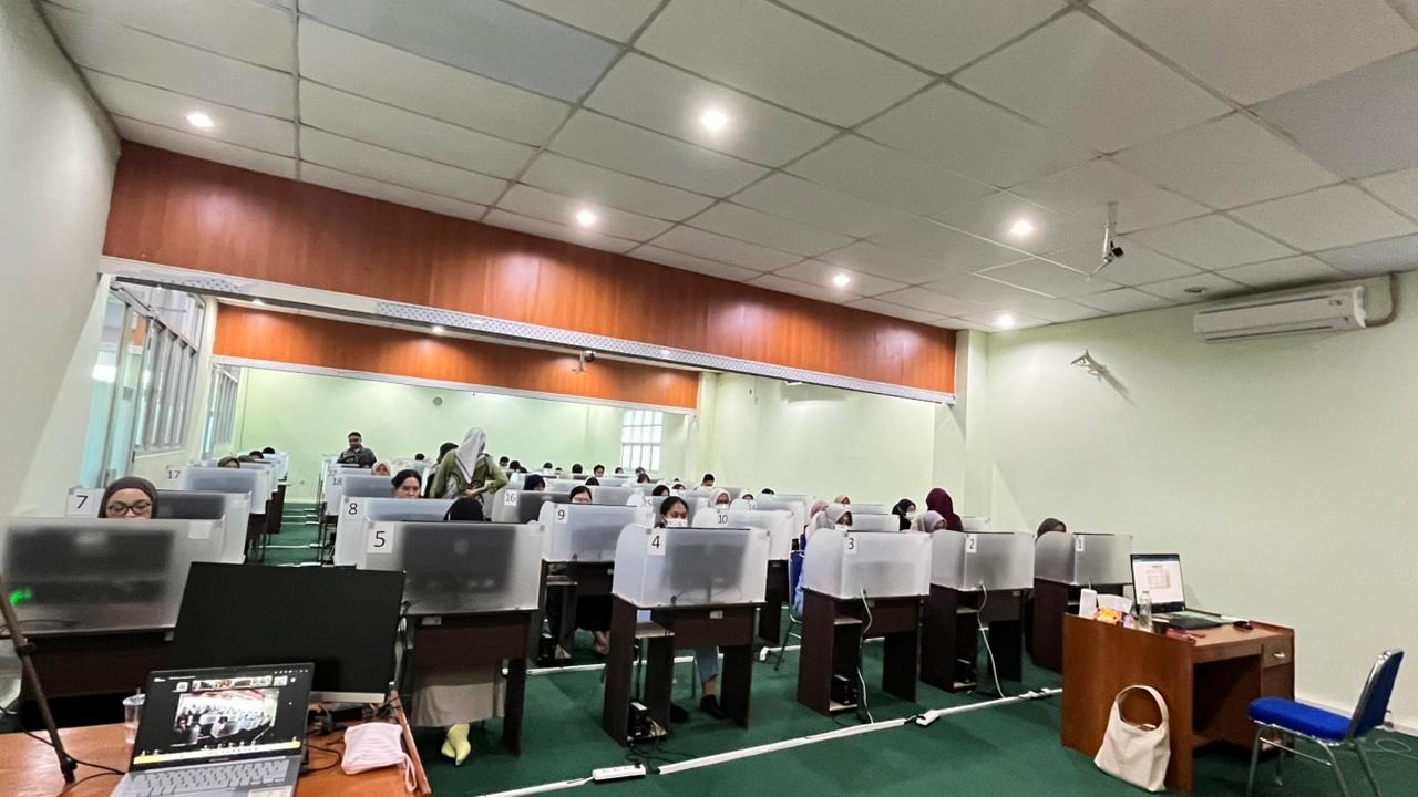 Ukur Kompetensi Secara Berkala, FK UNG Gelar Progress Test bagi Ratusan Mahasiswa Kedokteran