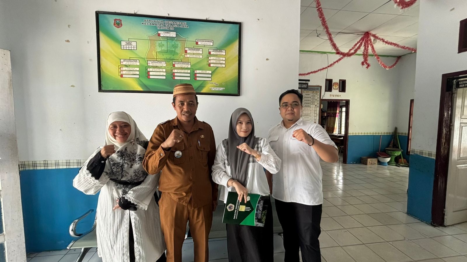 Langkah Preventif FK UNG, Bangun 'Desa Tangguh Bencana' di Hutadaa