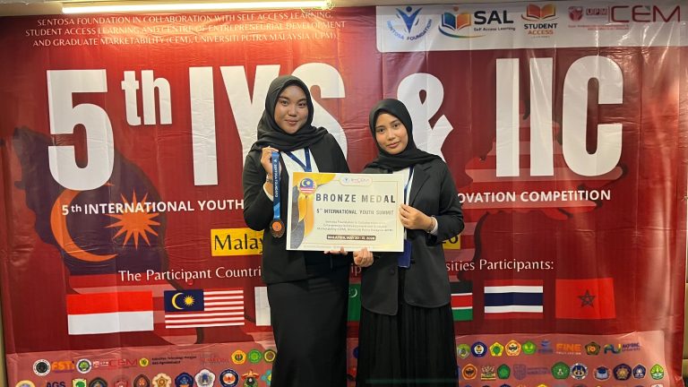 Mahasiswa Psikologi UNG Raih Medali Perunggu di Ajang Internasional Malaysia