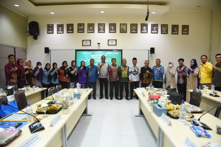 Hardiknas 2026, FIP UNG Satukan Pemangku Kepentingan Lewat FGD Pendidikan Berbasis Kawasan