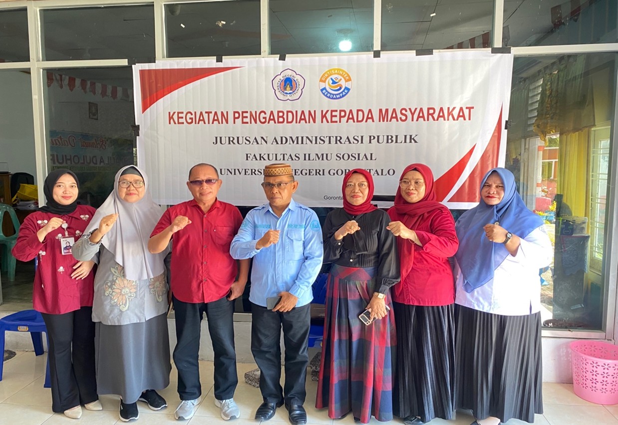Penguatan Kapasitas Aparat Desa, FIS Gelar Pengabdian Masyarakat di Kecamatan Batudaa