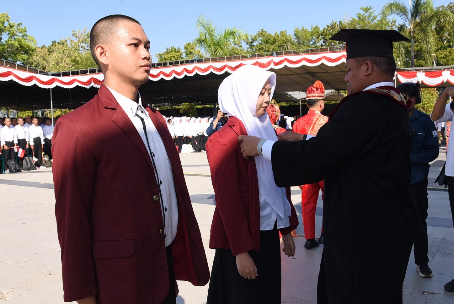 Perdana Masuk Kampus, Rektor Sambut Hangat Kehadiran Ribuan Mahasiswa Baru UNG