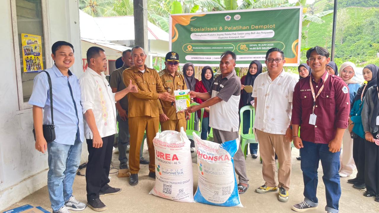 Bentuk Implementasi Kebijakan, Prodi Administrasi Publik Bangun Demplot Pertanian di Polohungo