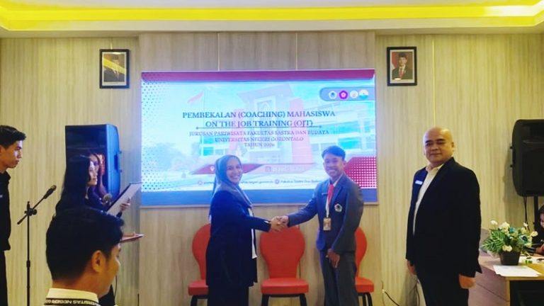 FSB Perkuat Kompetensi Mahasiswa Pariwisata Melalui Coaching On the Job Training Berbasis Industri Hospitality