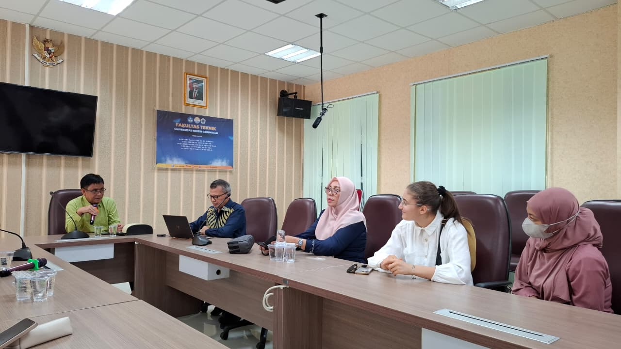 UNG Sambut Kehadiran Mahasiswa Asing Asal Aljazair